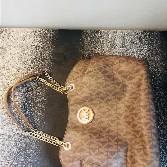 Michael Kors Jet Set Tote and matching wallet - Picture 5 of 9